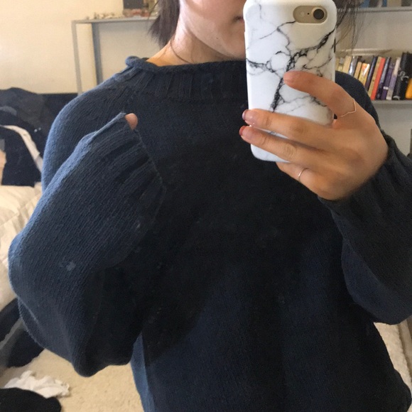 Navy Knit - Picture 3 of 4